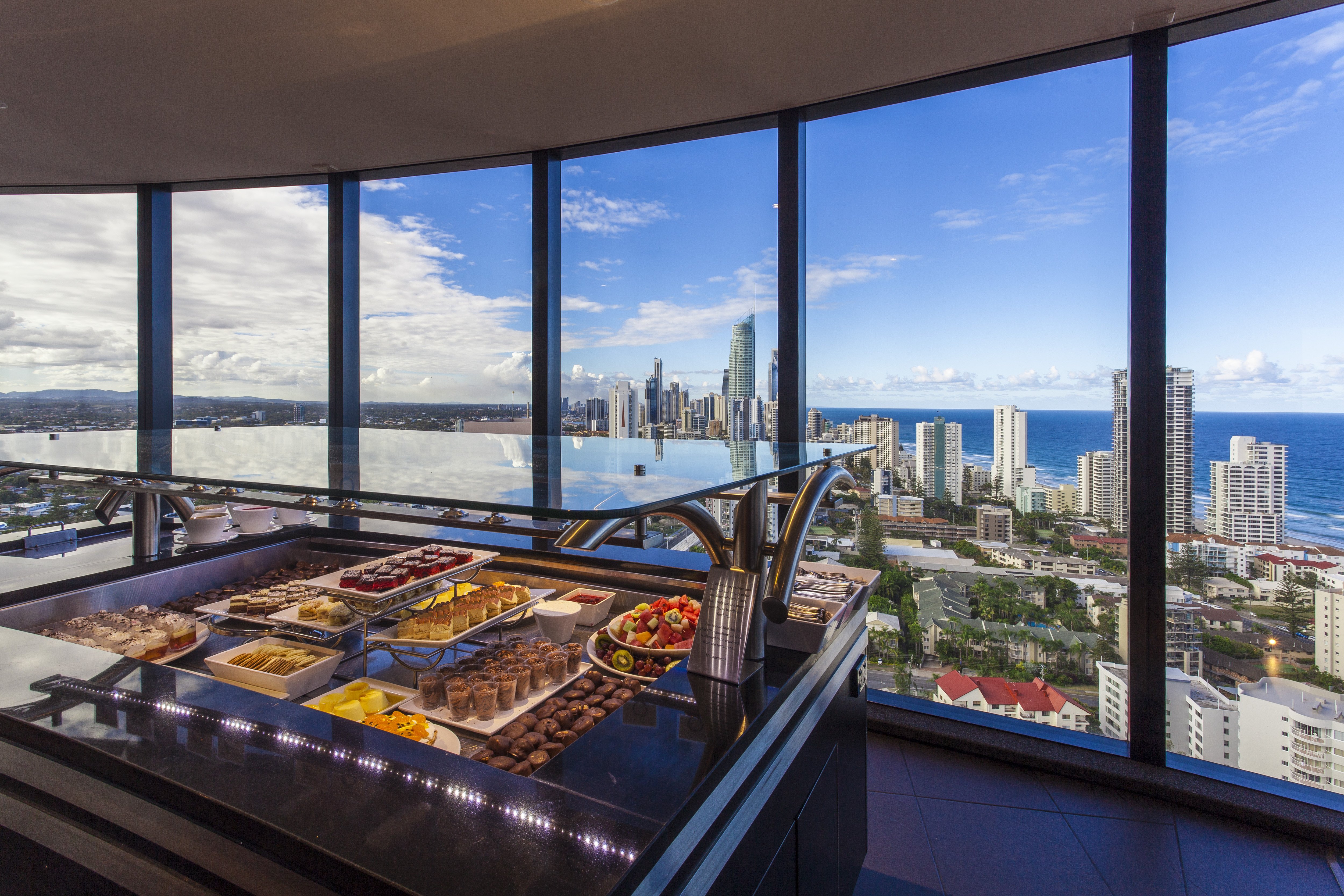 Crowne Plaza Surfers Paradise 32/77
