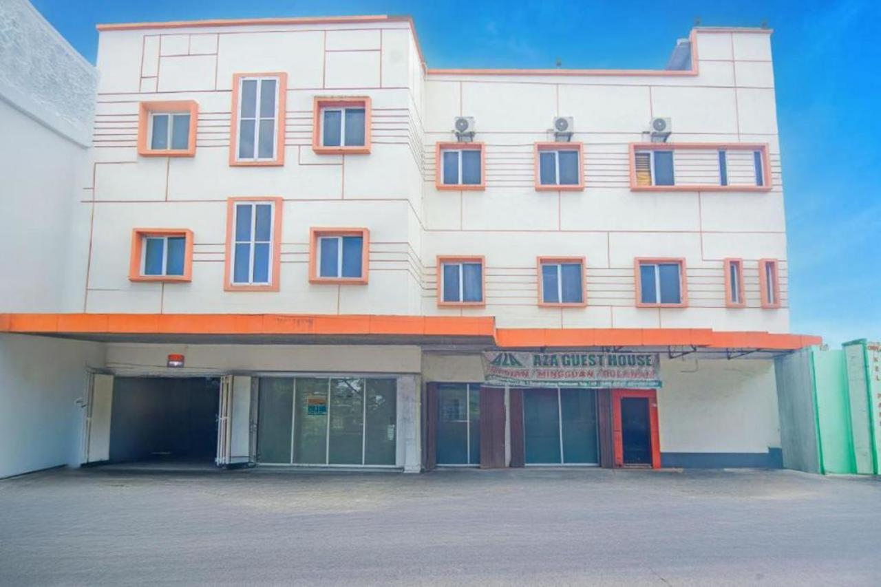 Hotel O near Mall Panakkukang formerly Aza Guesthouse in MAKASSAR