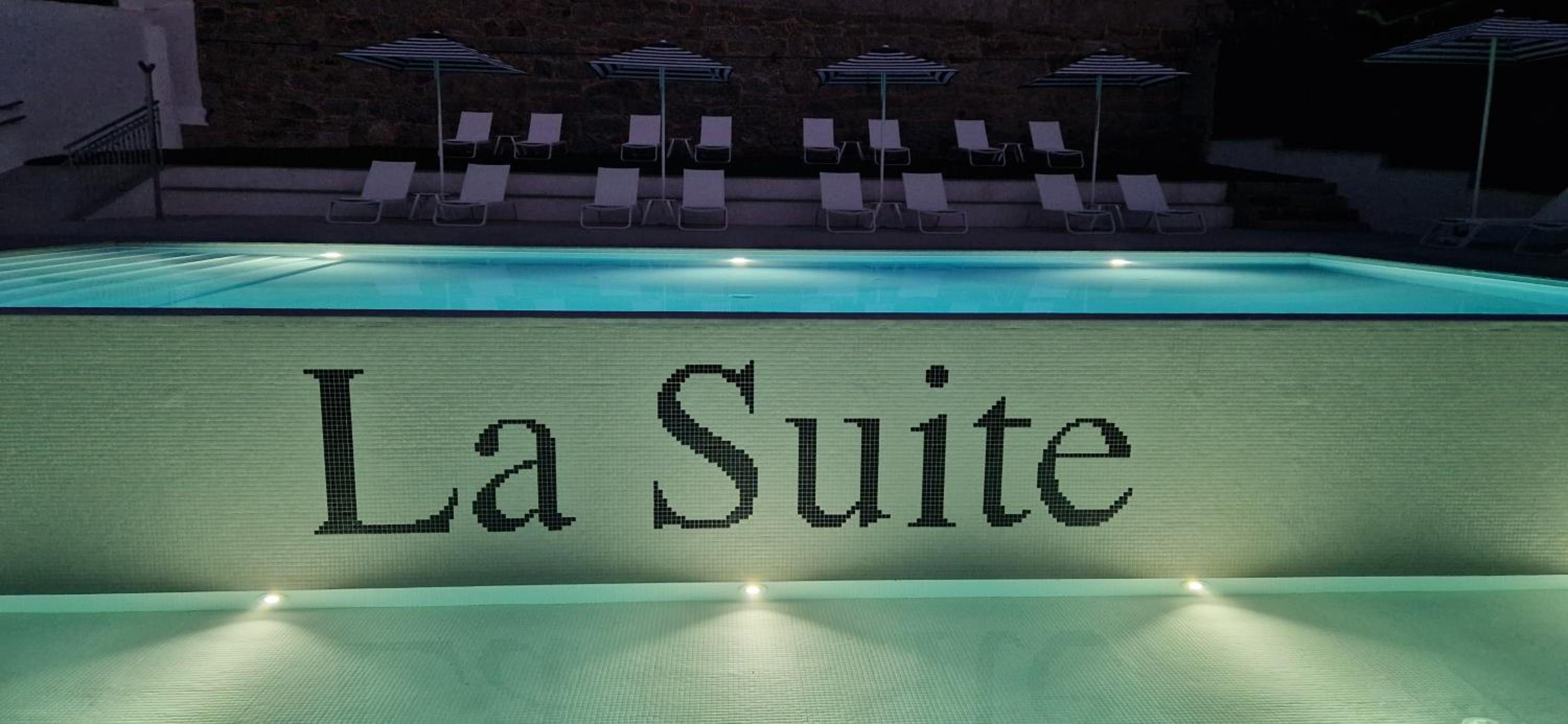 La La Suite Hotel 3/39