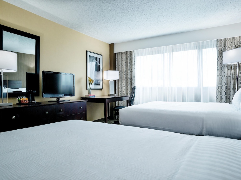 Nashville Airport Marriott 14/72