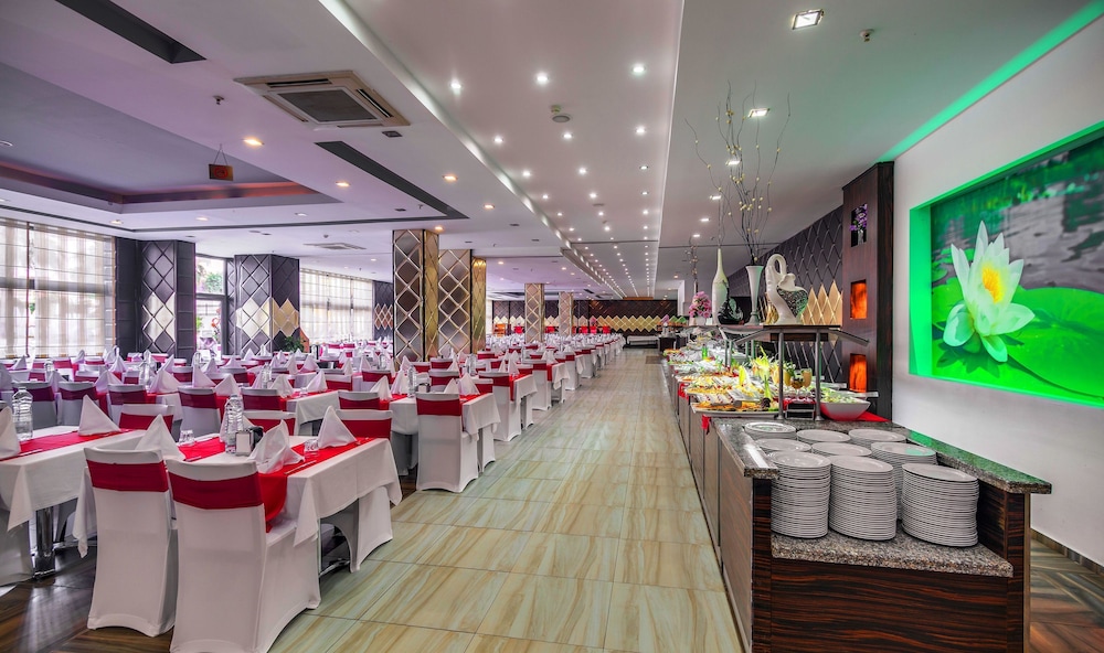 Dedeman Kemer Resort 48/50