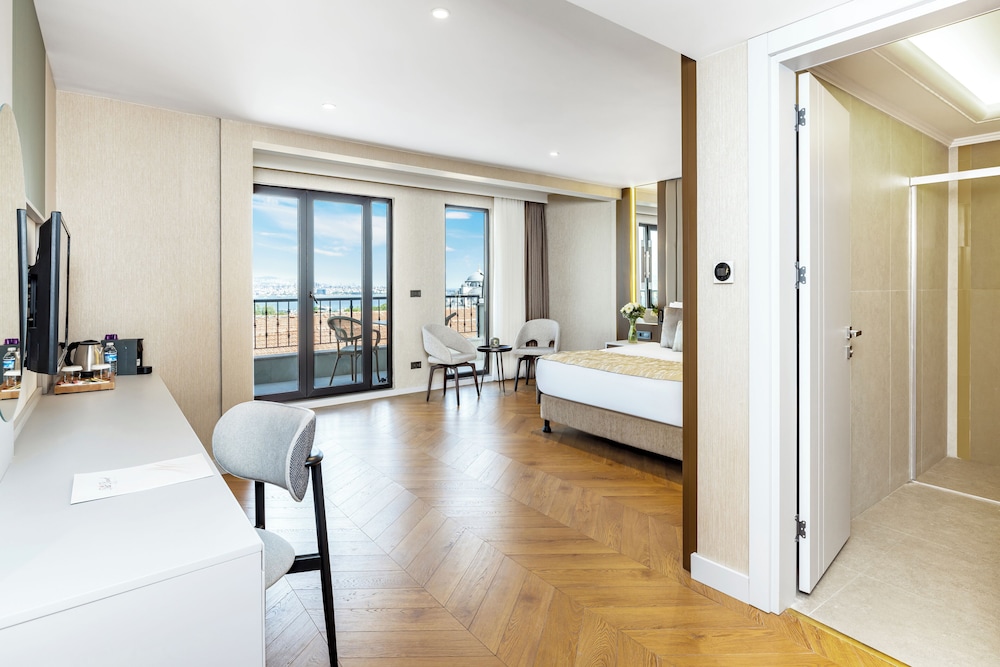 Rast Hotel 40/72