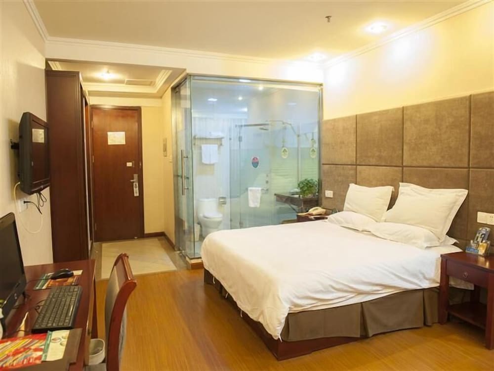 GreenTree Inn Changzhou Dinosaur City Qingyang North Road Business Hotel 15/40