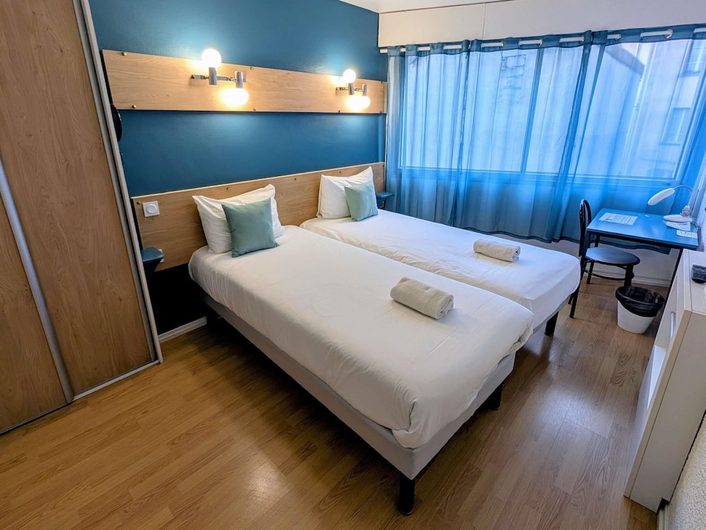 greet hotel Grenoble Centre Gare 22/60