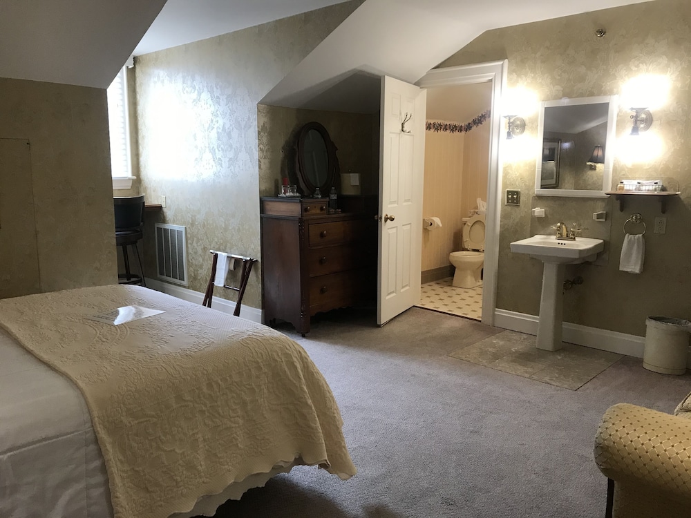 Kingsley Inn 29/64