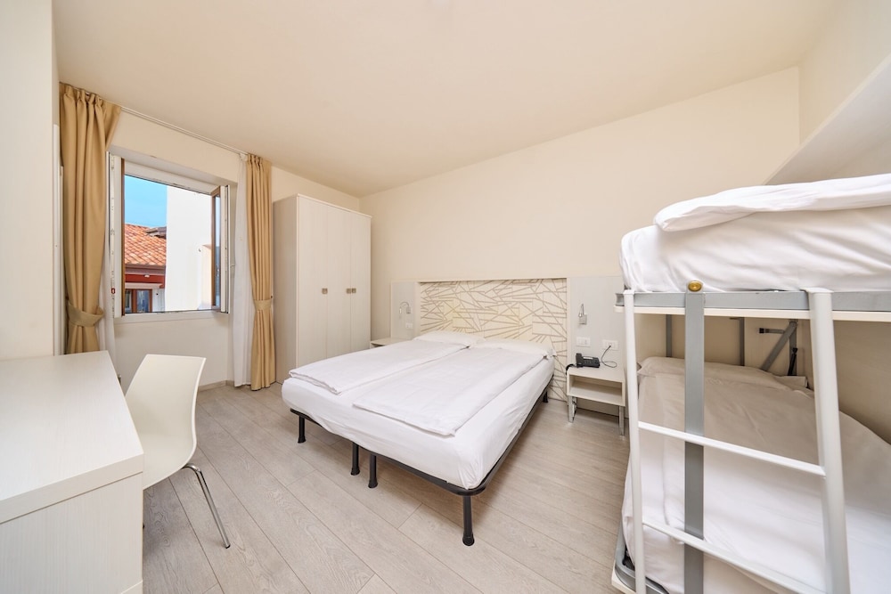 Hotel Geier 17/48