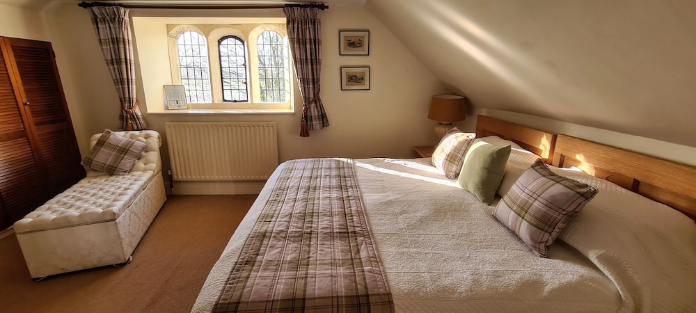Biggin Hall Hotel 8/50