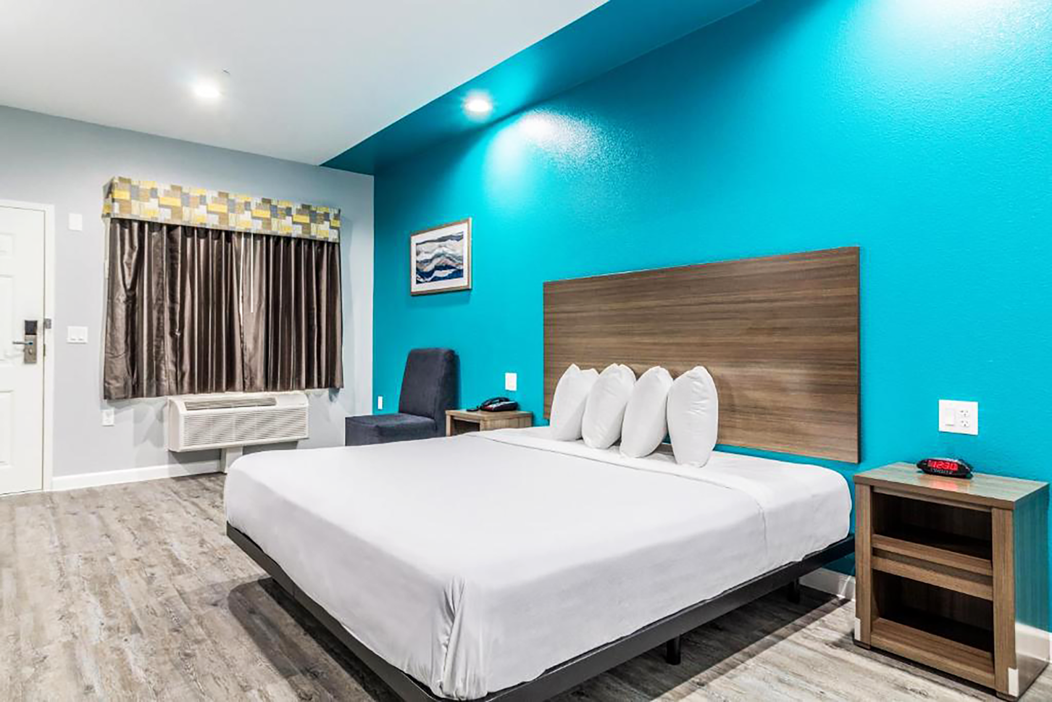 Americas Best Value Inn and Suites Kingwood IAH Airport 8/31