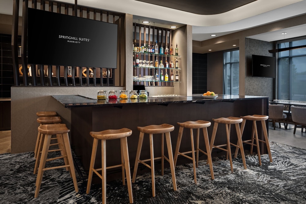 SpringHill Suites Kalamazoo Portage 10/18