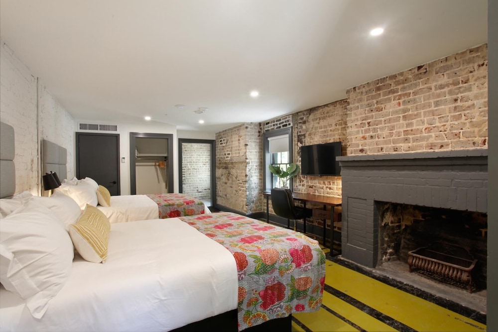 ROOM, 2 QUEEN BEDS