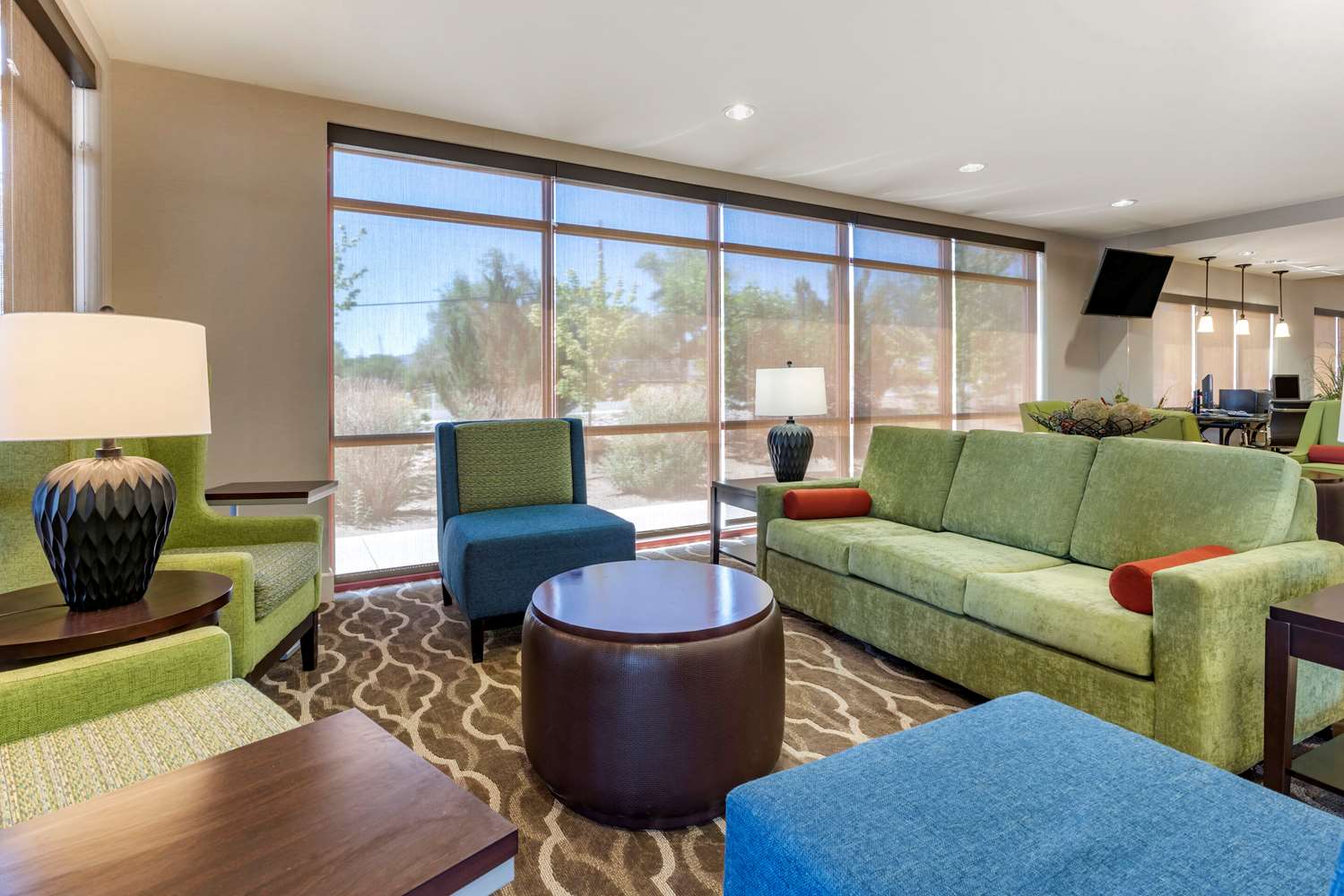 Comfort Suites Fernley 20/34