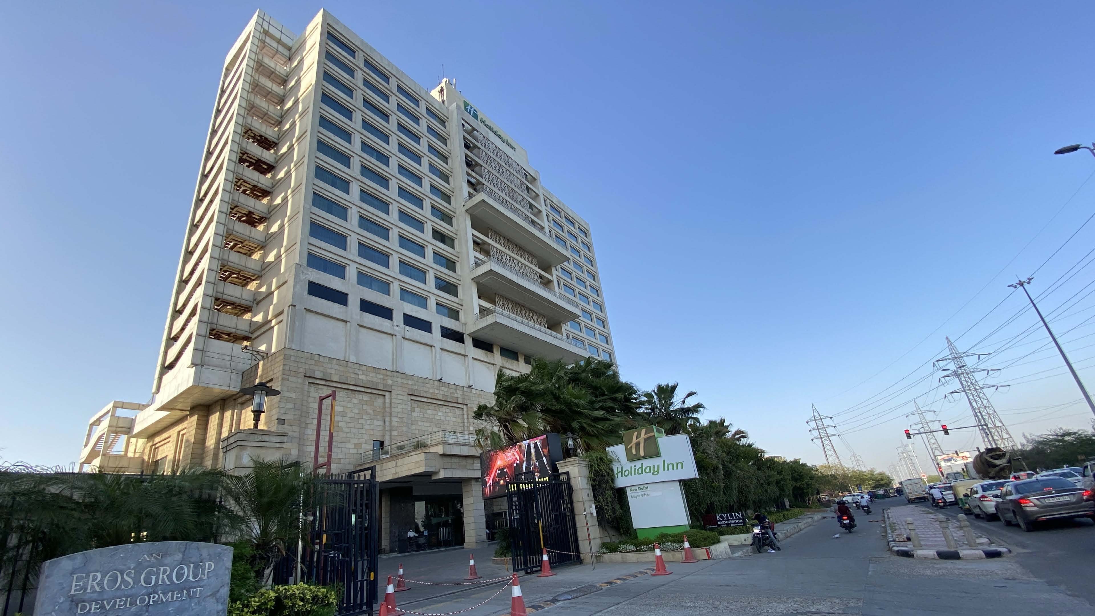 Holiday Inn New Delhi Mayur Vihar Noida 66/74