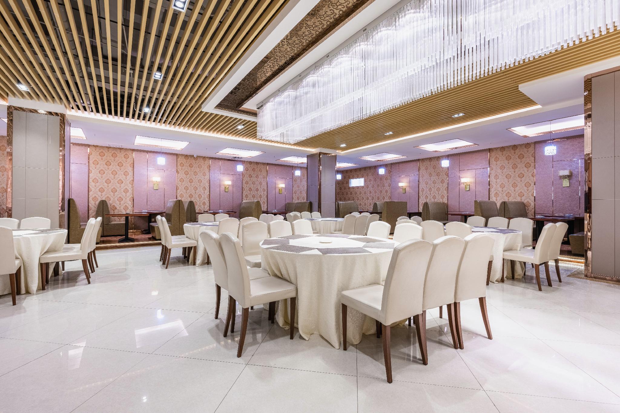 Wuzhou Hotel Kuqa 32/36