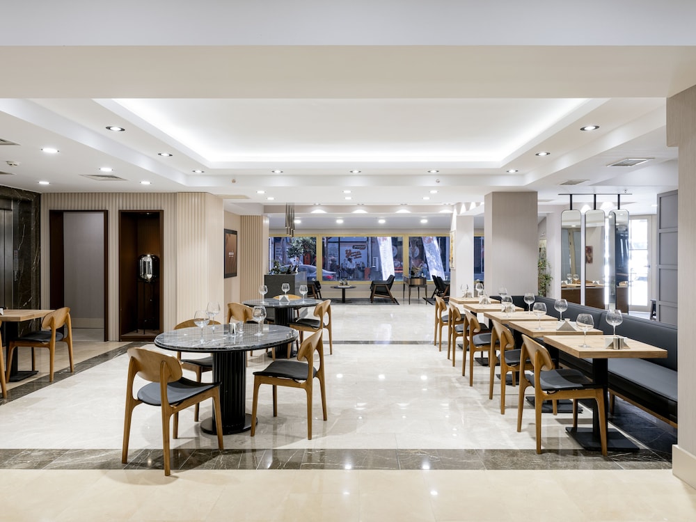 Merlin Hotel Istanbul 11/15