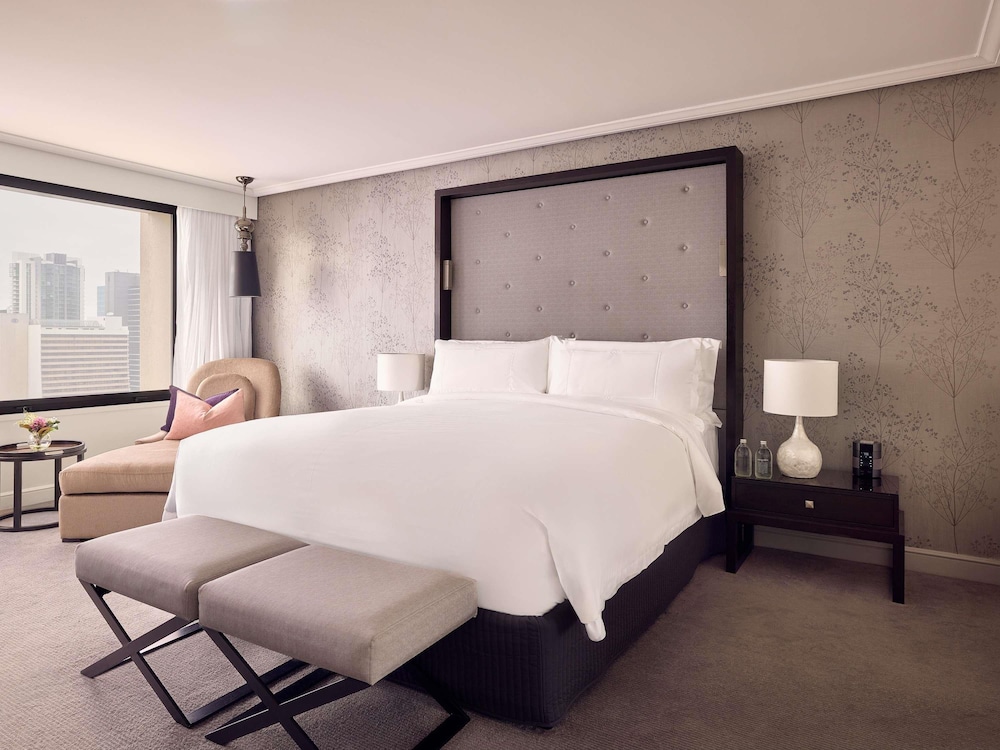 جناح سيغنتشر بسرير كينج بإطلالة على المدينة، SOFITEL BRISBANE CENTRAL 2/4