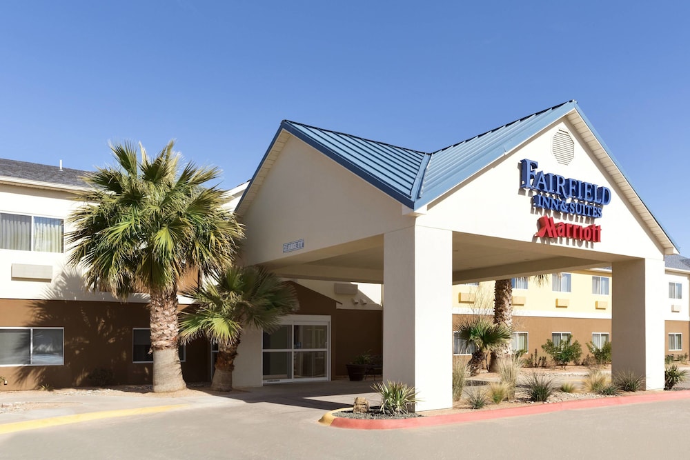 Fairfield Inn Suites Midland 1/27