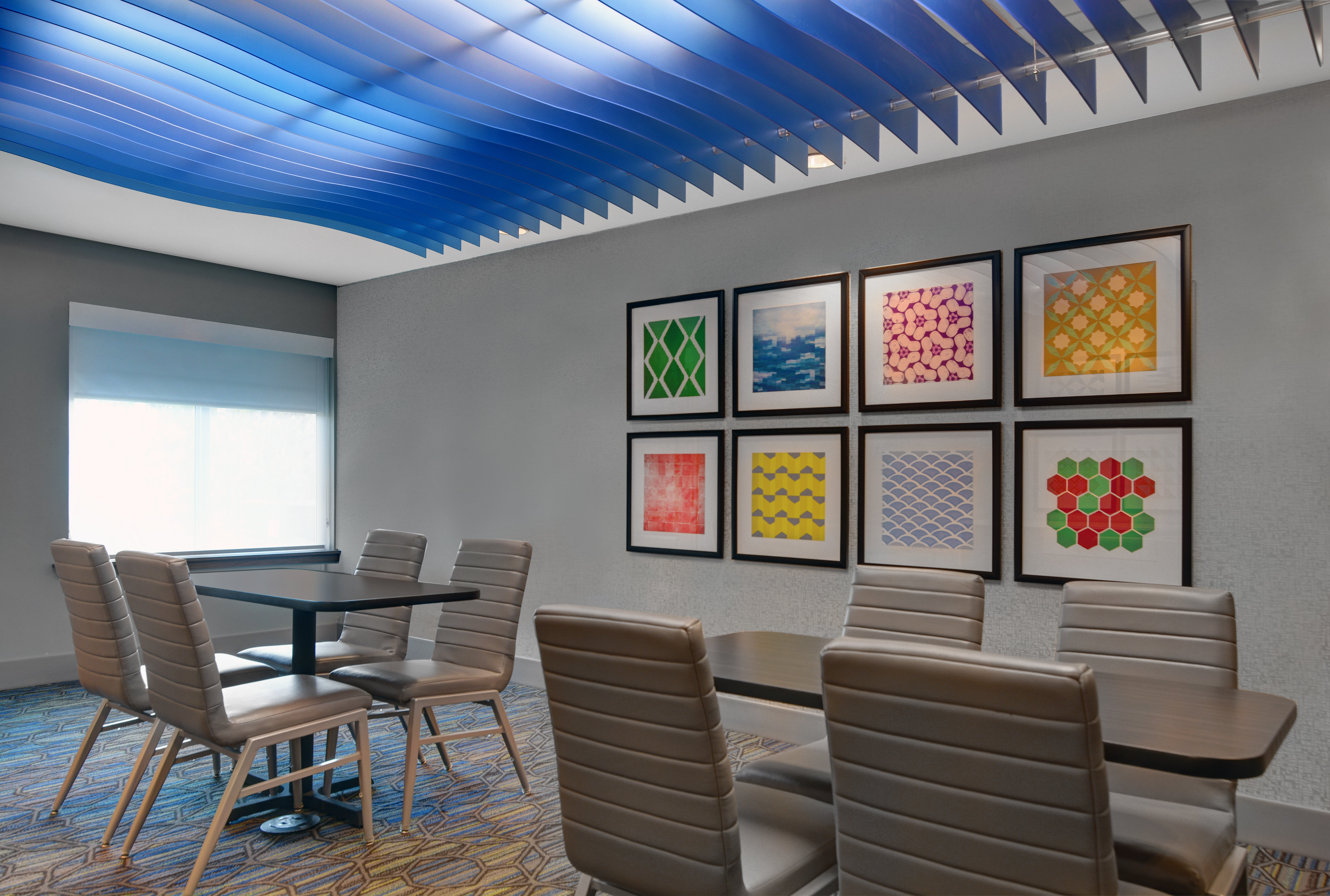 Holiday Inn Express Suites Atmore North 32/48