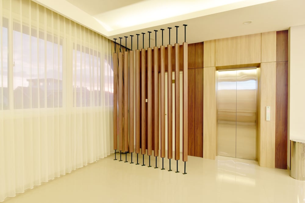 Grass Inn Hotel by Ergon Collections 12/19