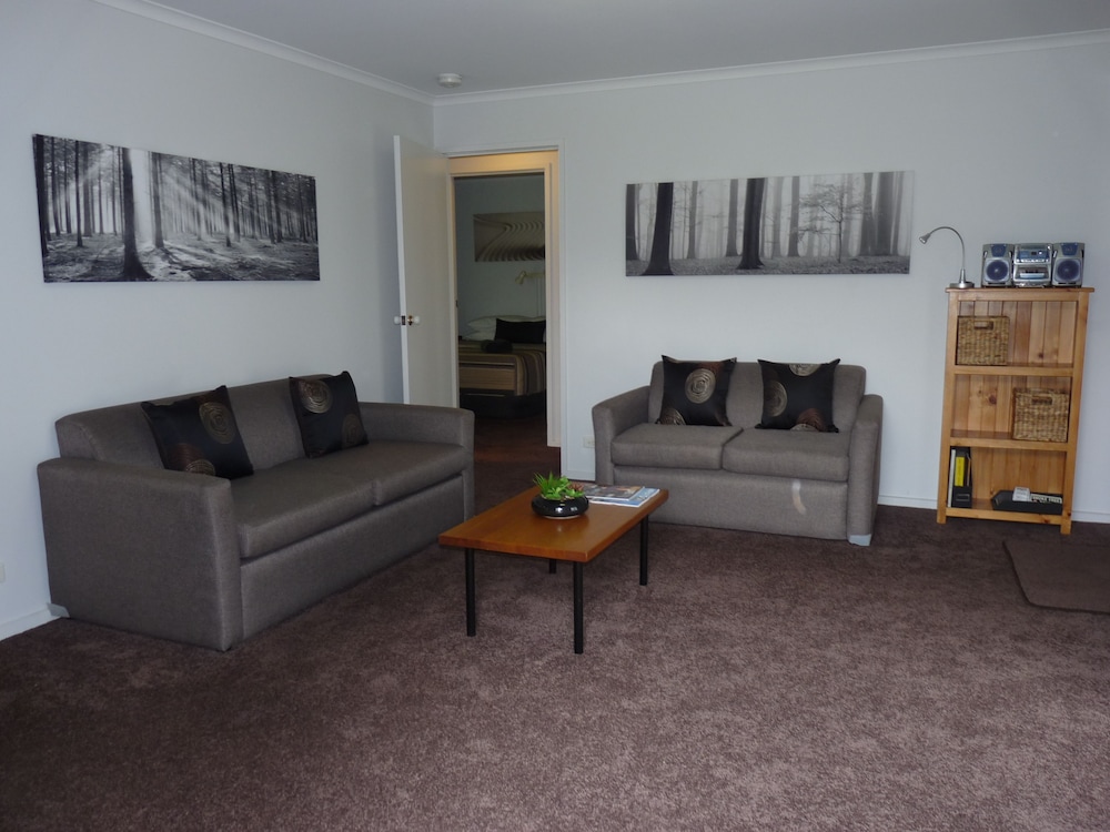 BARWON VALLEY LODGE 29/64