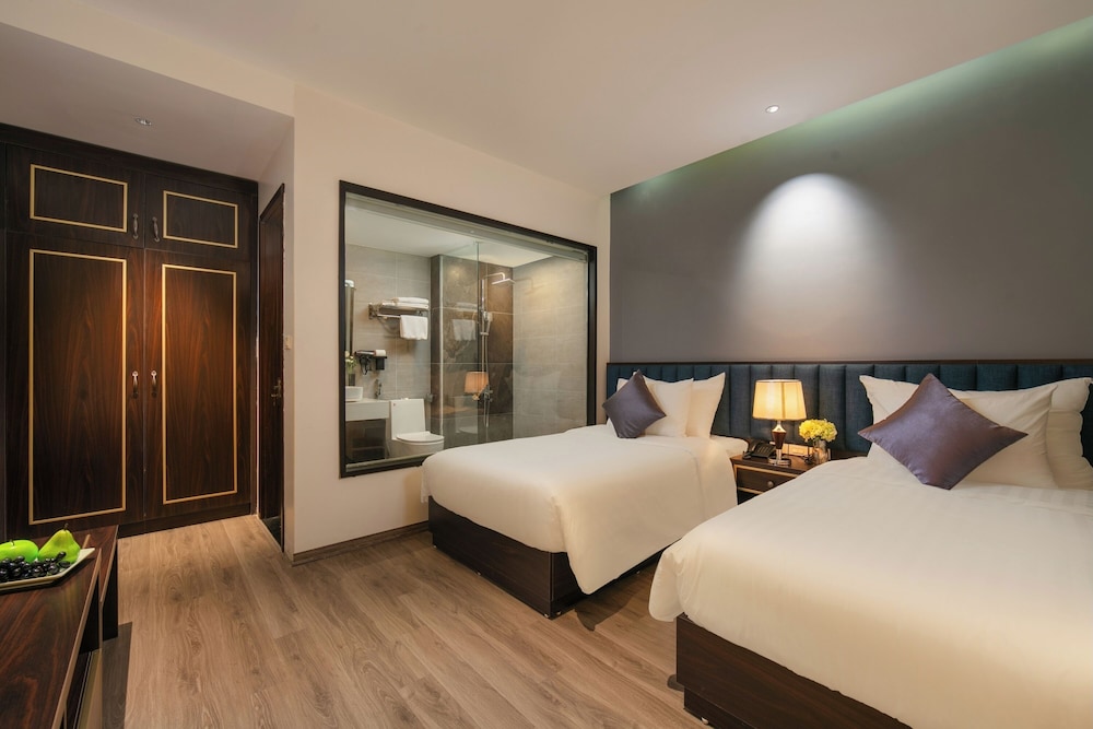 Paloma Hotel 17/51
