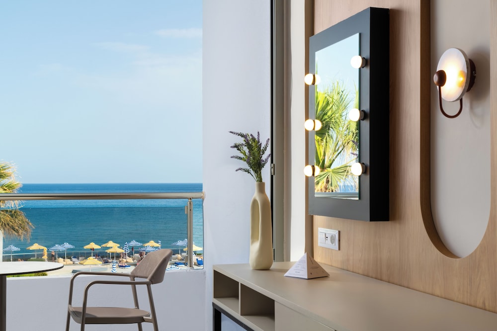 Paralos Rodos Lifestyle Hotel 58/82