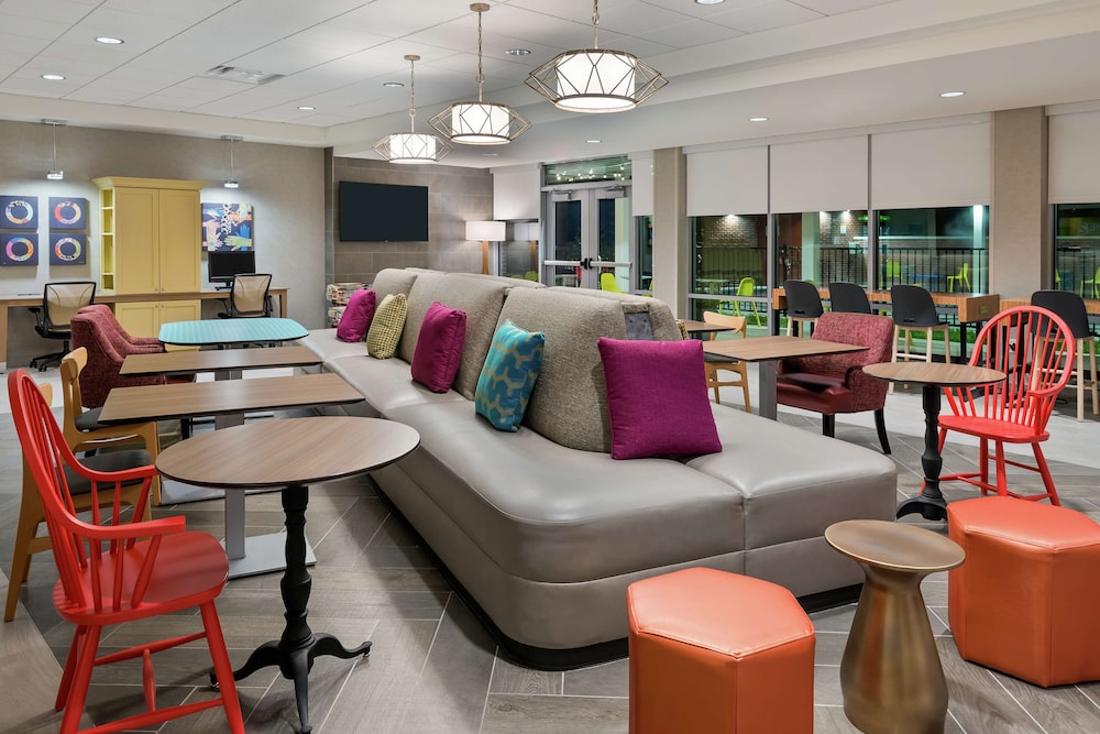 Home2 Suites by Hilton Orlando Near UCF, FL 32/38