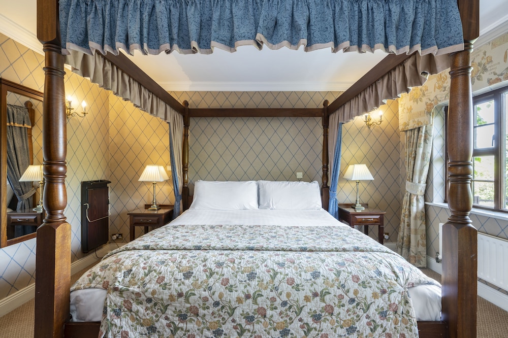 Abbeyglen Castle Hotel 10/71