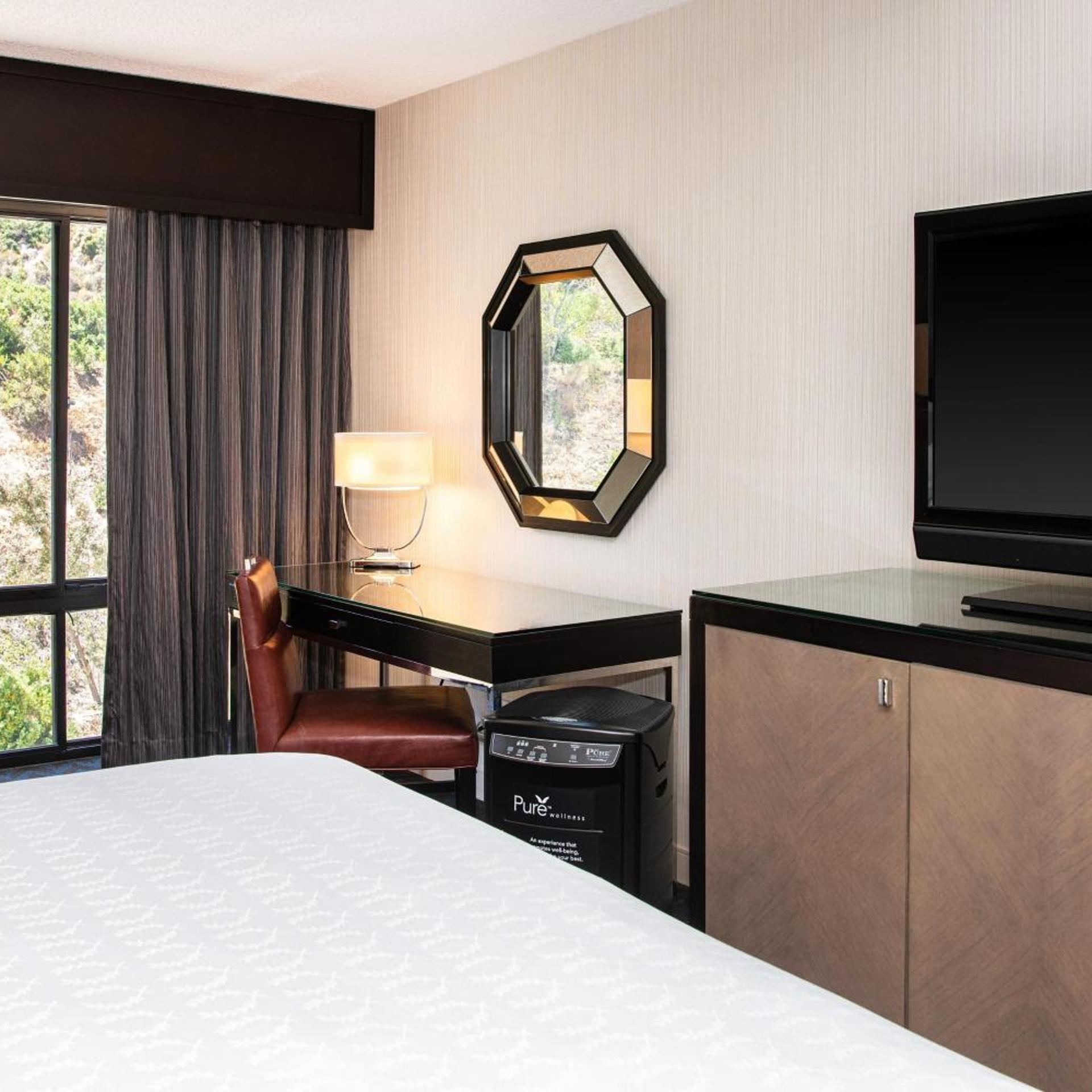 Pure, Wellness, King Bed، Sheraton Mission Valley San Diego 3/10