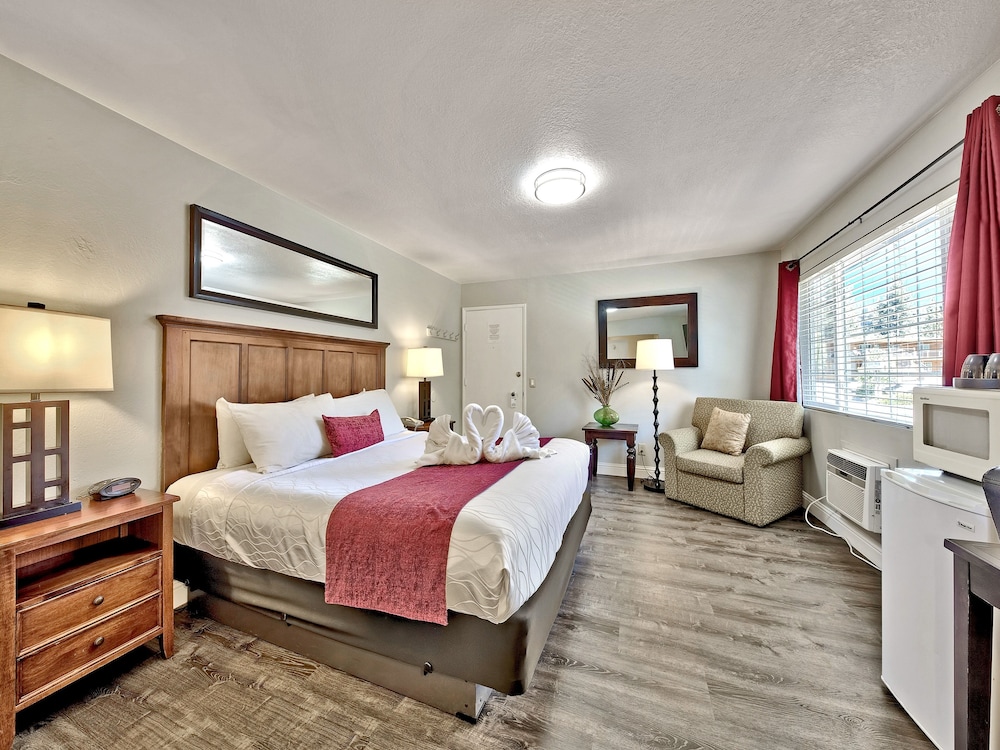 Heavenly Inn Lake Tahoe 10/43