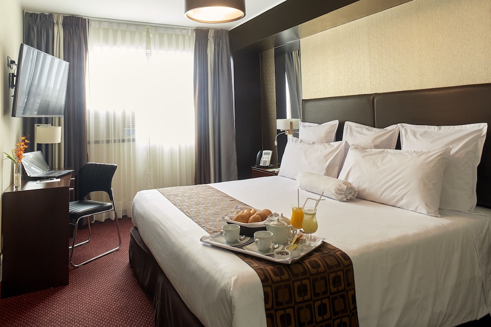 Hotel Carrera Ex Thunderbird Hotels Carrera 15/64