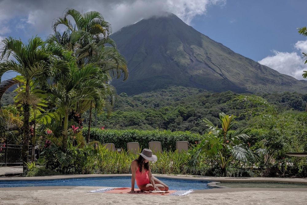 ARENAL KIORO SUITES AND SPA 63/71