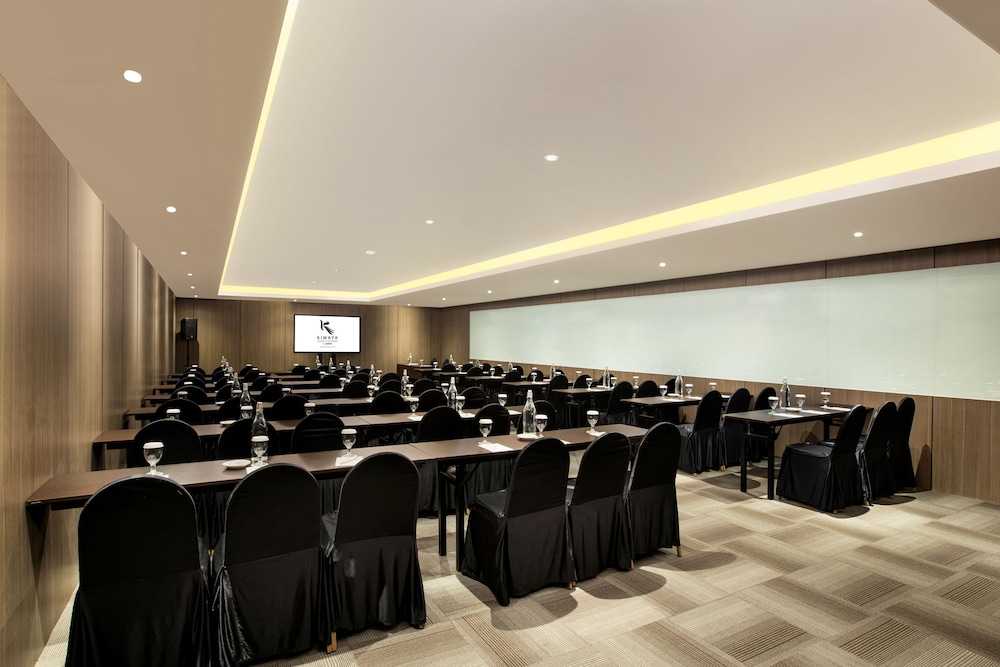 Kimaya Sudirman Yogyakarta by Harris 37/48