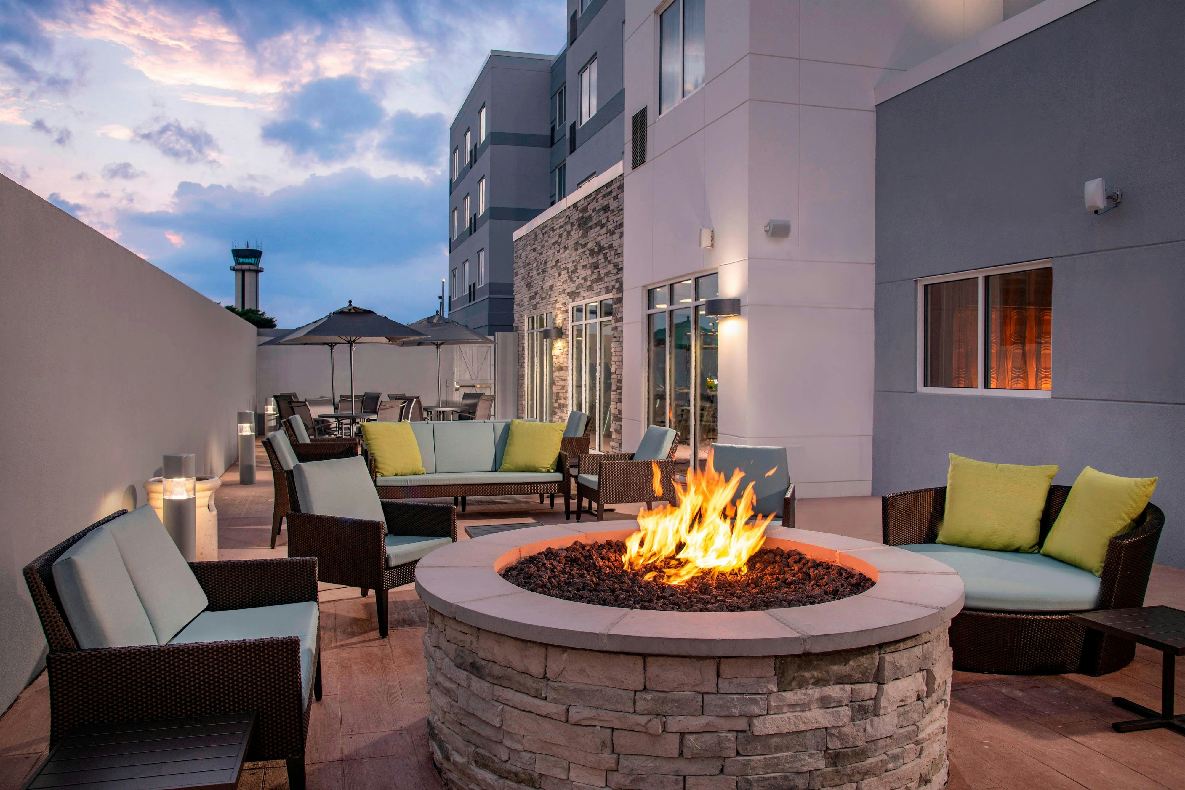 Fairfield Inn & Suites By Marriott Harrisburg International Airport 7/19