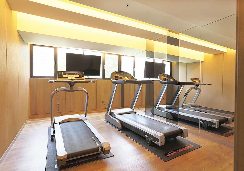 Royal Group Hotel Minghua Branch 27/43
