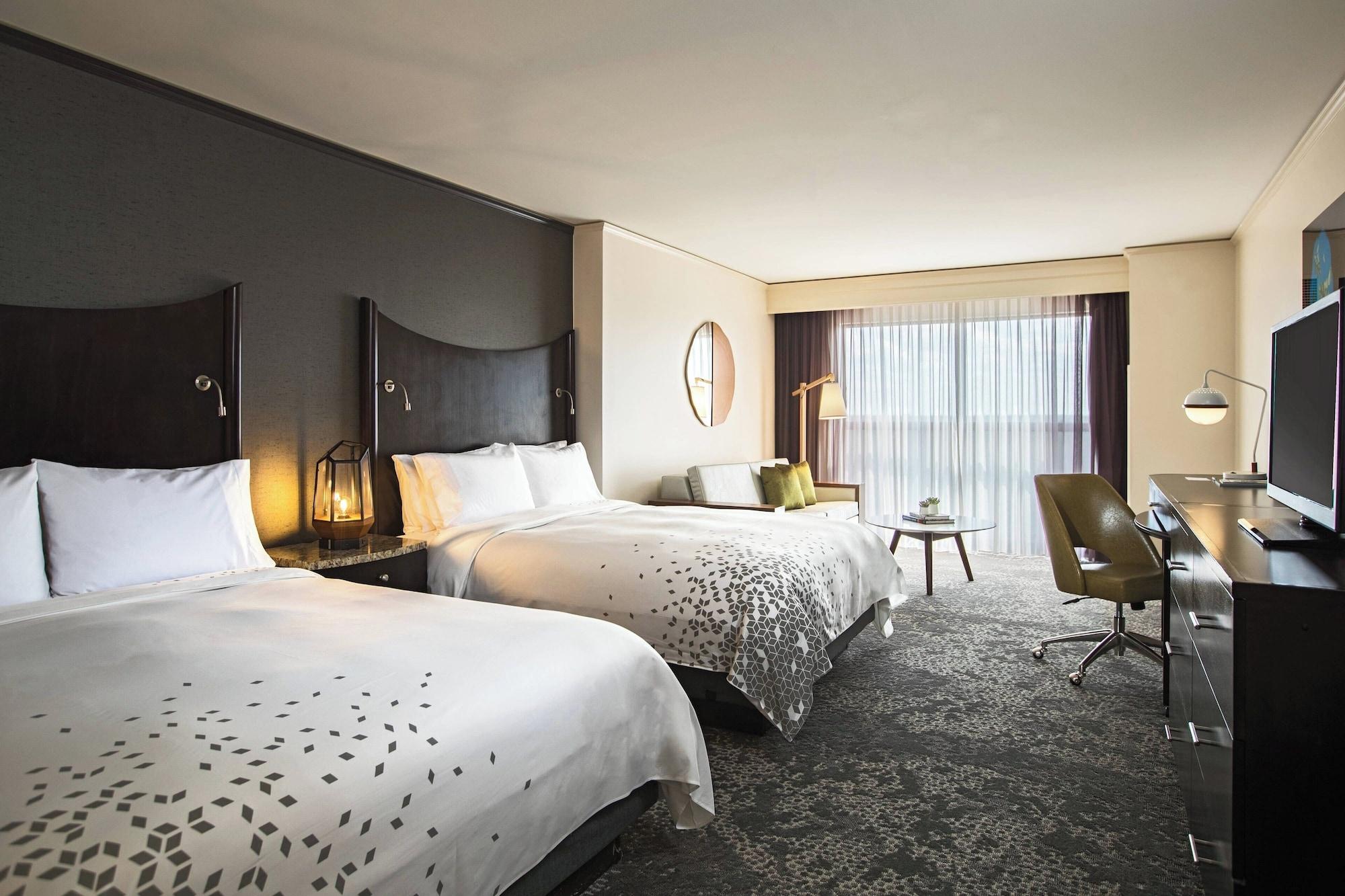Room, Multiple Beds