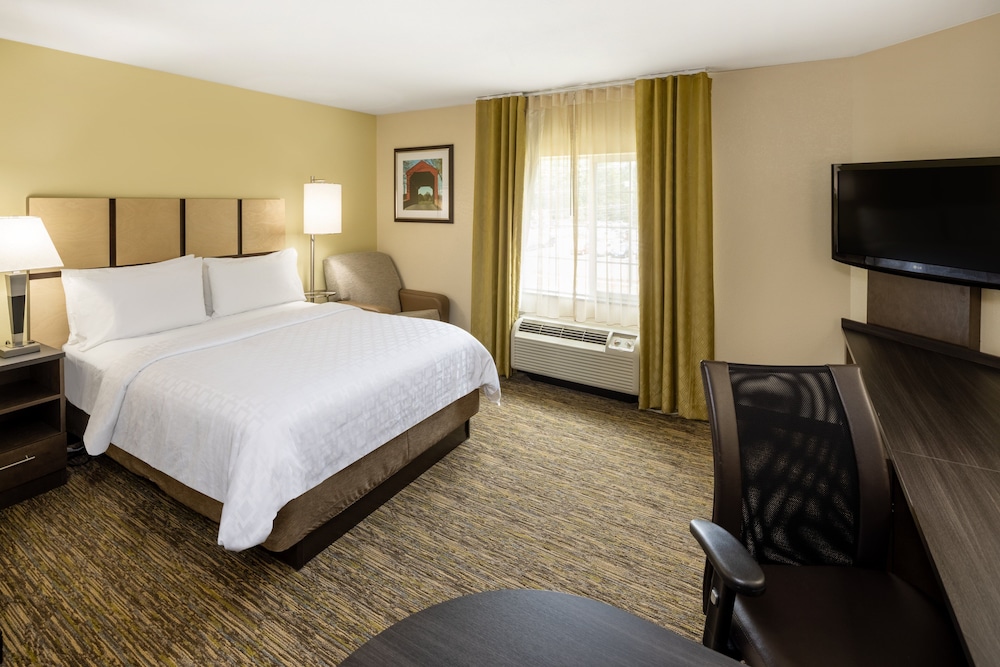 Candlewood Suites Windsor Locks Bradley Arpt 23/56