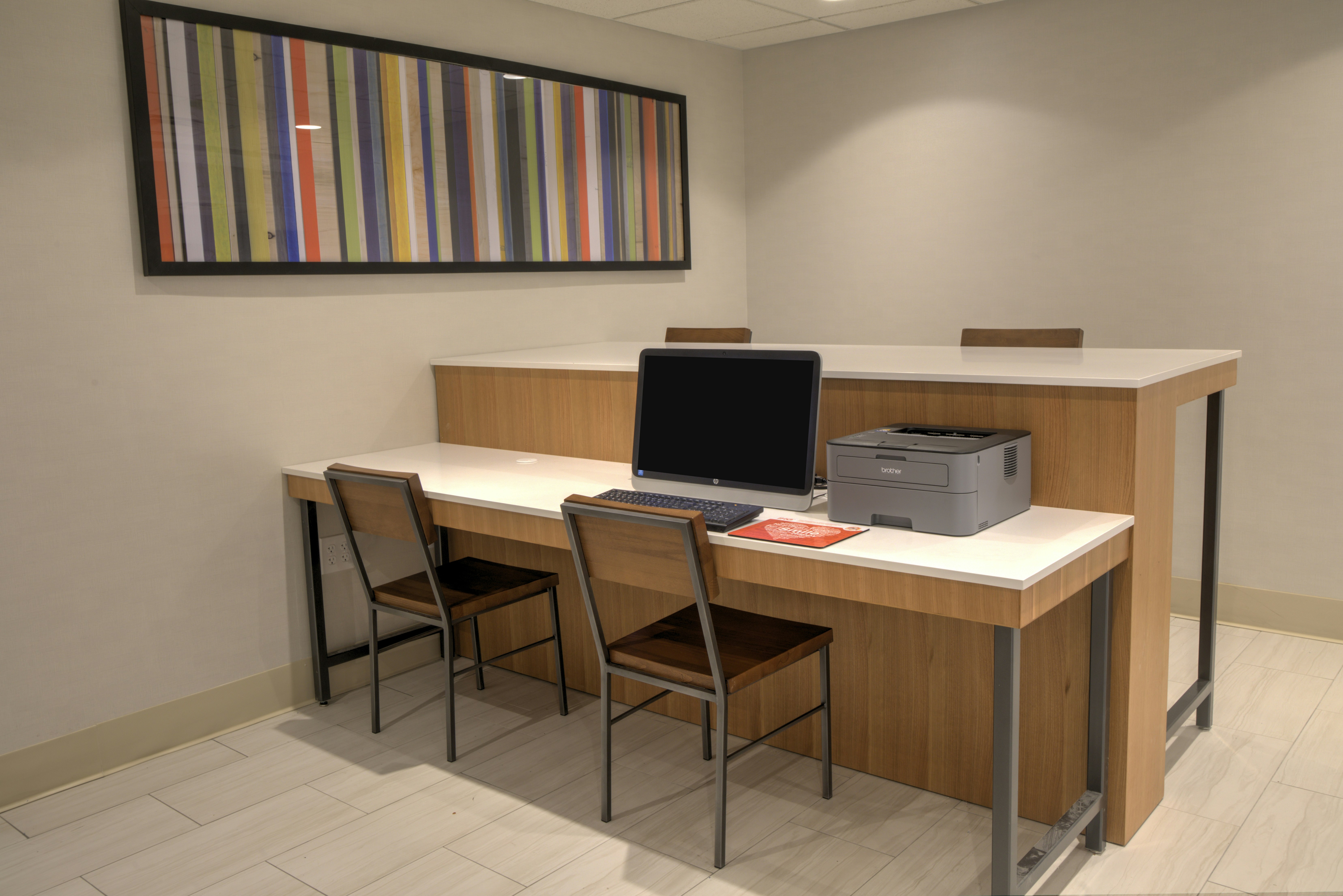 HOLIDAY INN EXPRESS ROCHELLE 67/71