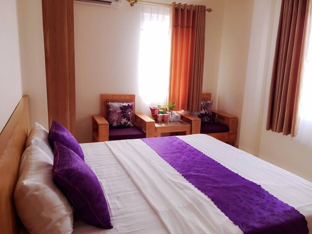 Lavender Hotel 15/50