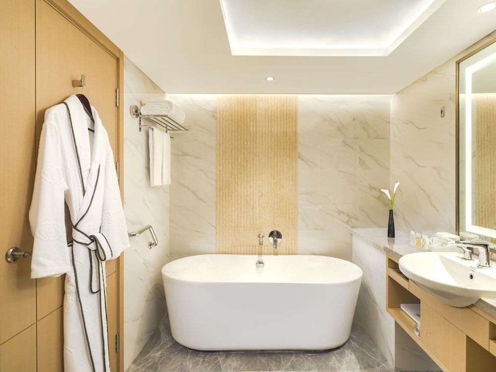 The Westin Shenyang 49/50