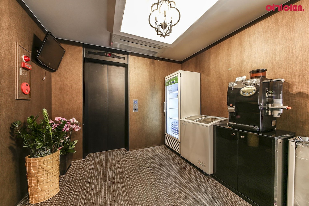 Noriter Hotel 5/50