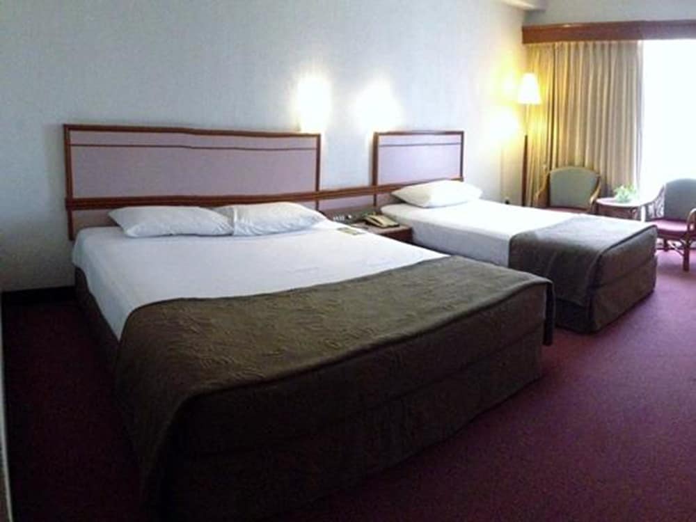 Hotel Grand Continental Kuantan 5/48