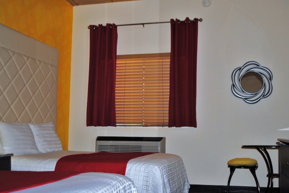 Surfside Motel 19/34