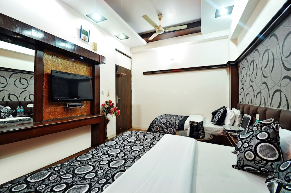 Hotel Shiva Intercontinental 25/45
