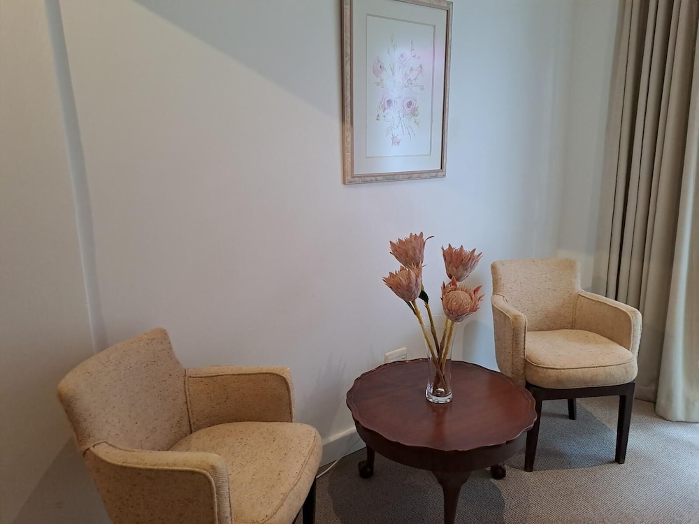 Fiore Guest Accommodation 29/50