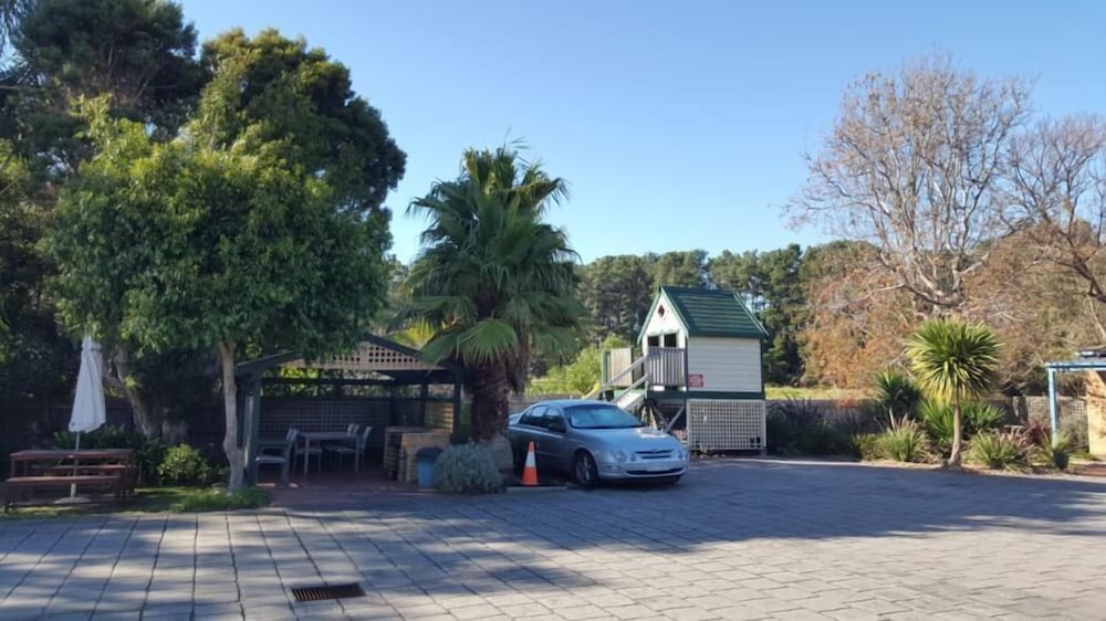 Balnarring Village Motor Inn 45/52