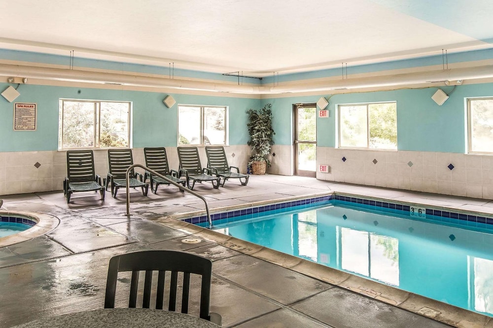 Wingate by Wyndham New Castle - Glenwood Springs 22/50