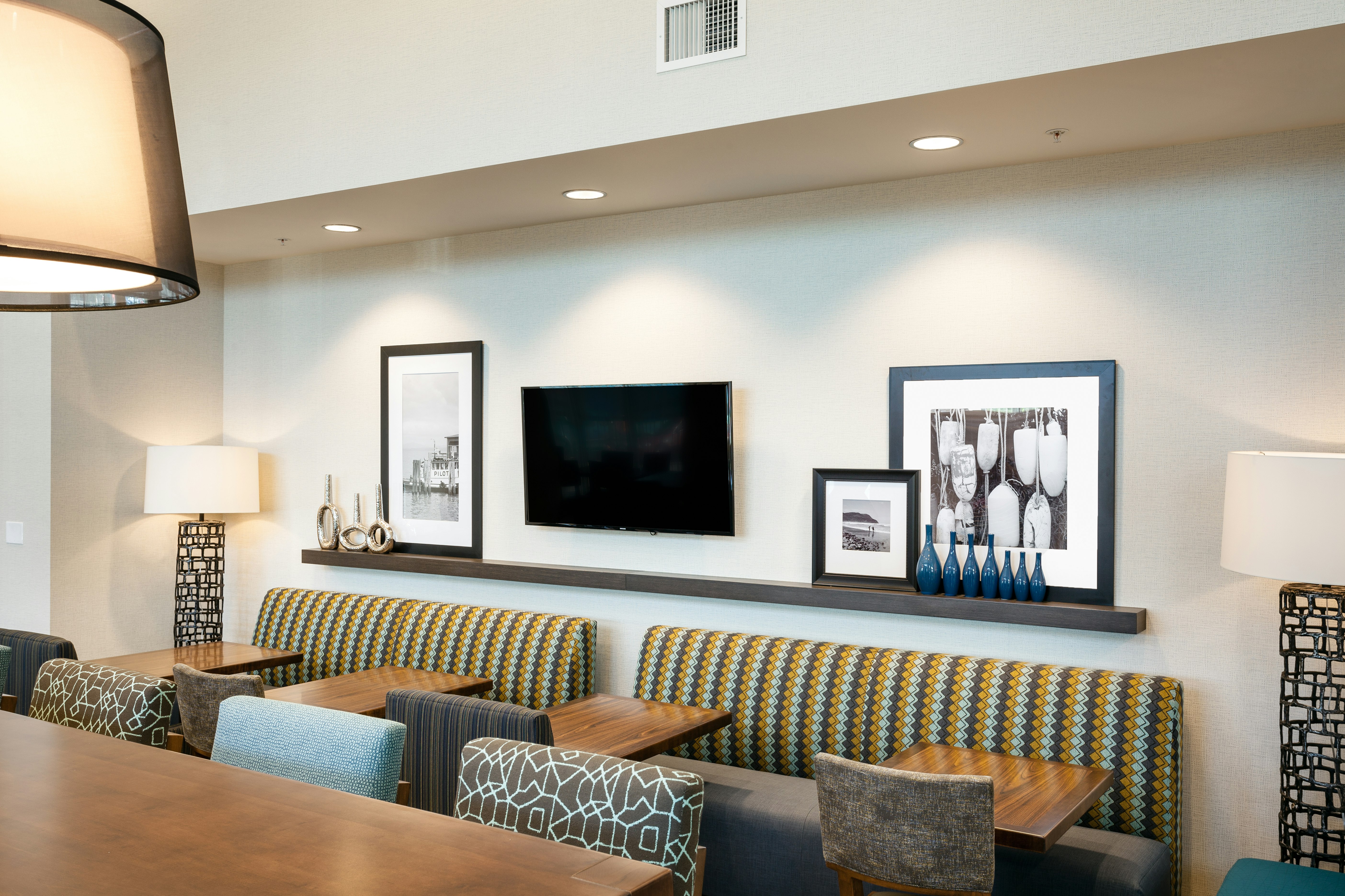 Hampton Inn Suites By Hilton Seattle Northgate 29/53
