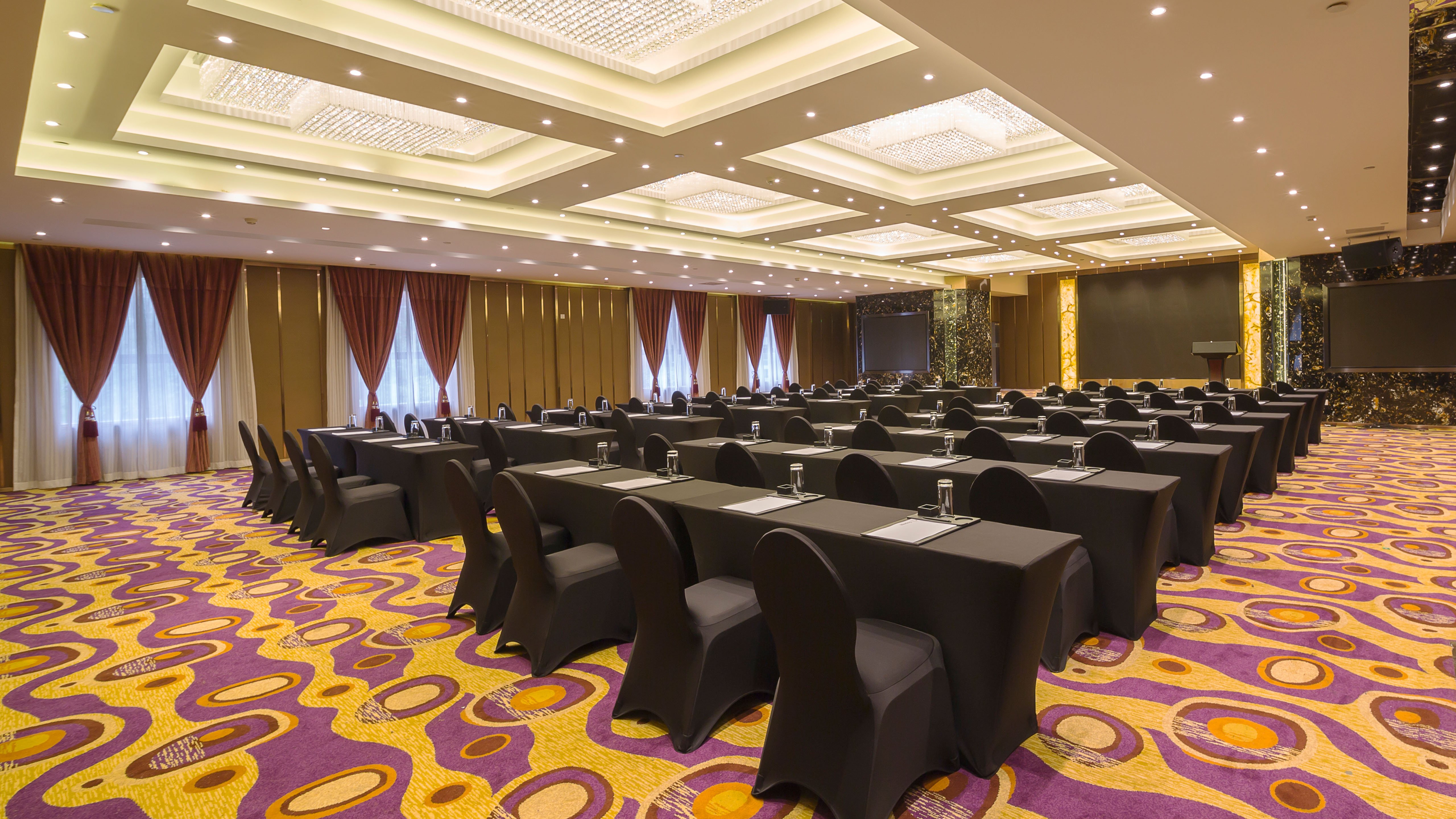 Marco Polo Parkside Beijing Hotel 76/84