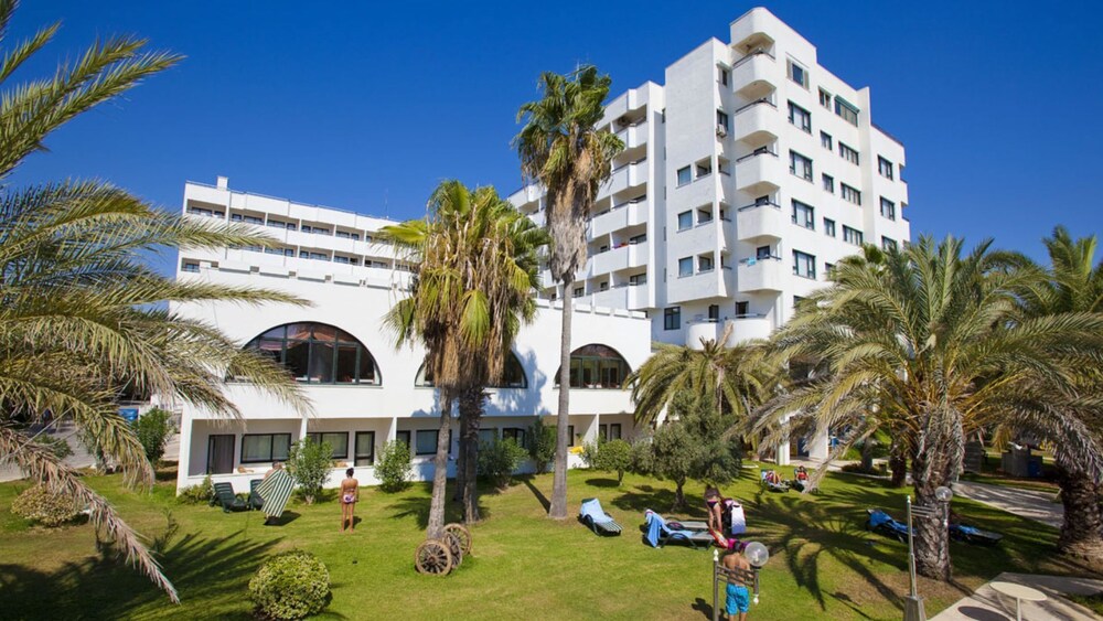 Sural Saray - Adults Only 16+ 59/65
