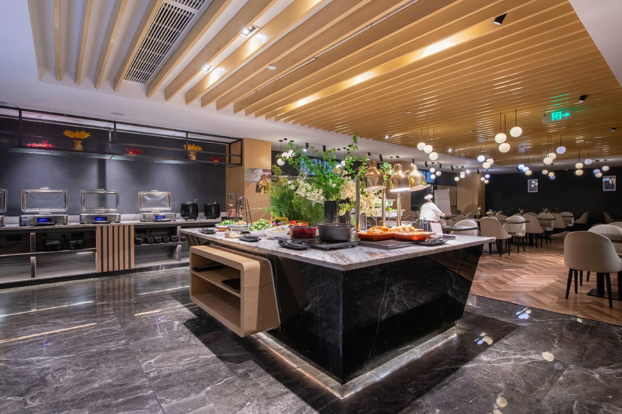 Park Inn by Radisson (Tongling Beidou Star City) 21/28